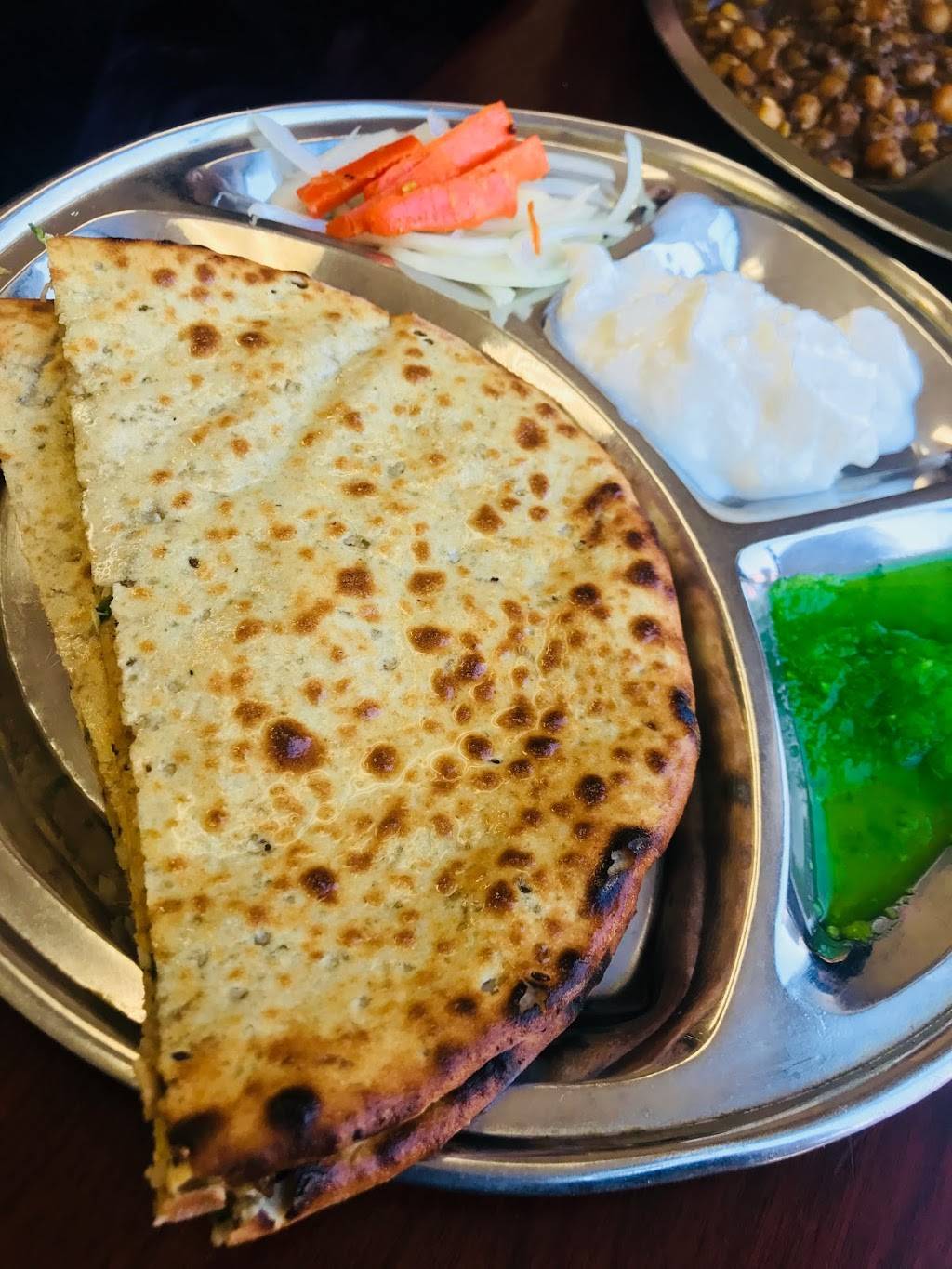 Moti Palace | restaurant | 50 Weybright Ct, Scarborough, ON M1S 5A8, Canada | 4162995000 OR +1 416-299-5000