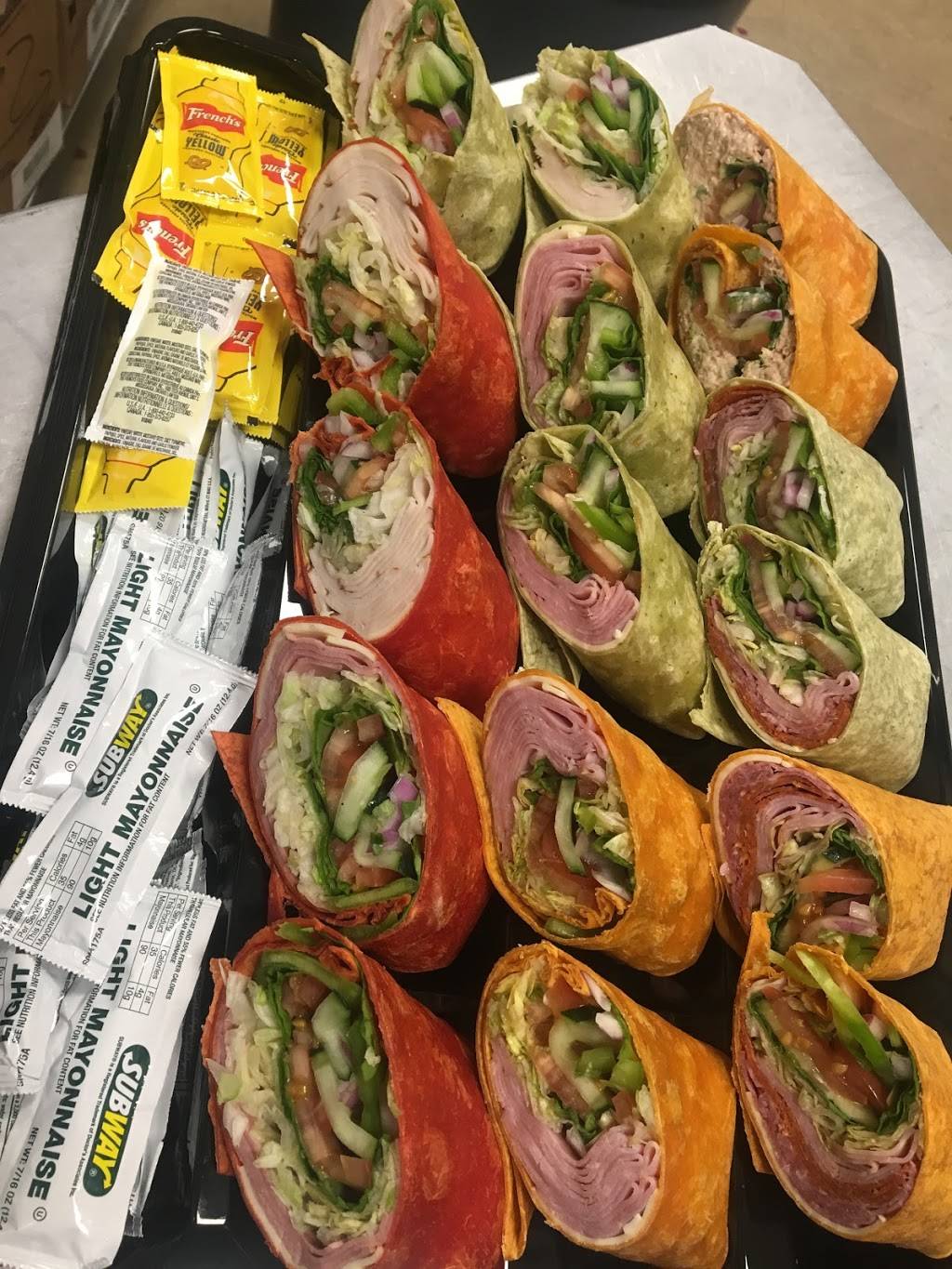 Subway Restaurants | restaurant | 403 W Imperial Hwy, Unit I, The Gateway Downtown Brea, Brea, CA 92821, USA | 7145291500 OR +1 714-529-1500