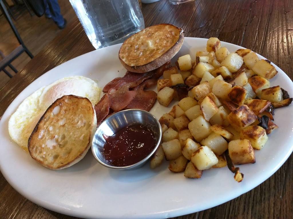 First Watch - Pinnacle Village at 119th Street | restaurant | 12040 Blue Valley Pkwy, Overland Park, KS 66213, USA | 9136961119 OR +1 913-696-1119