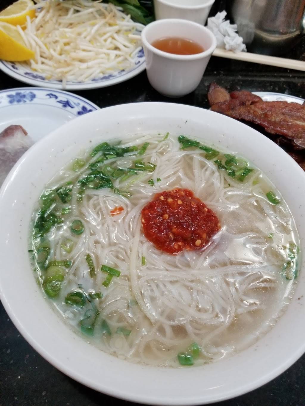 Great 8 | restaurant | 5906 8th Ave, Brooklyn, NY 11220, USA | 7184928916 OR +1 718-492-8916