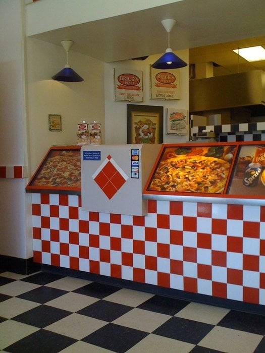 Bricks Pizza | meal takeaway | 4809 1st St N, Arlington, VA 22203, USA | 7032436600 OR +1 703-243-6600