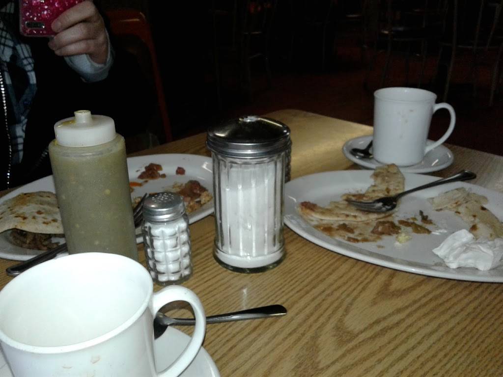 La Parrilla Azteca | restaurant | 1521 S Flores St, San Antonio, TX 78204, USA | 2102719533 OR +1 210-271-9533