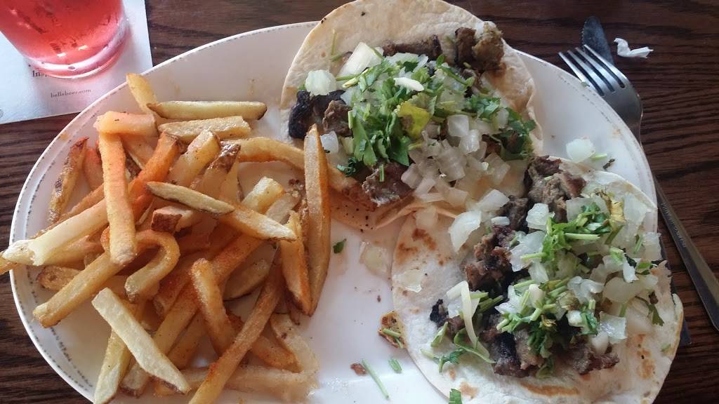 Omaha Tap House - Downtown | restaurant | 1401 Farnam St, Omaha, NE 68102, USA | 4029325131 OR +1 402-932-5131