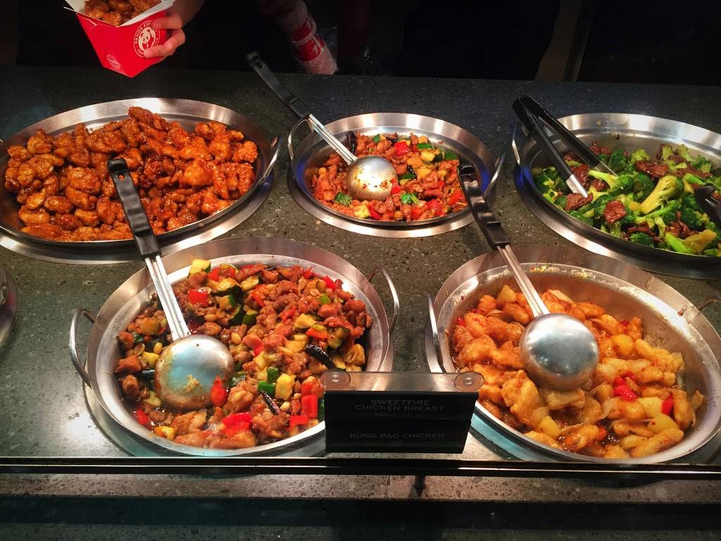 Panda Express | meal takeaway | 6600 Topanga Canyon Blvd, Canoga Park, CA 91303, USA | 8189329927 OR +1 818-932-9927