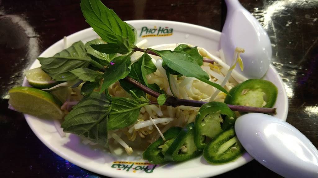 Pho Hoa and Jazen Tea | restaurant | 1120 Galaxy Dr NE A, Lacey, WA 98516, USA | 3605298082 OR +1 360-529-8082