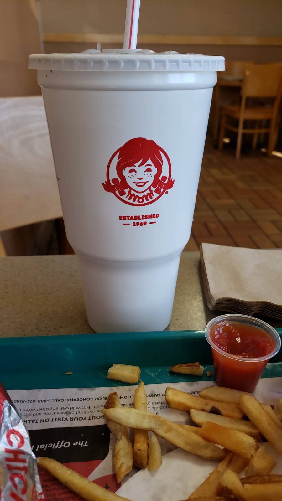 Wendys | restaurant | 769 E Frontage Rd, Rio Rico, AZ 85648, USA | 5203770002 OR +1 520-377-0002