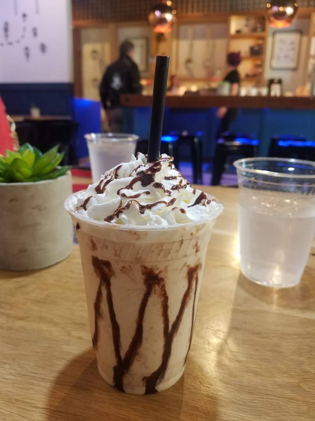 Bo & Vine Burger Bar | restaurant | 110 NW 3rd St, Corvallis, OR 97330, USA | 5415029307 OR +1 541-502-9307