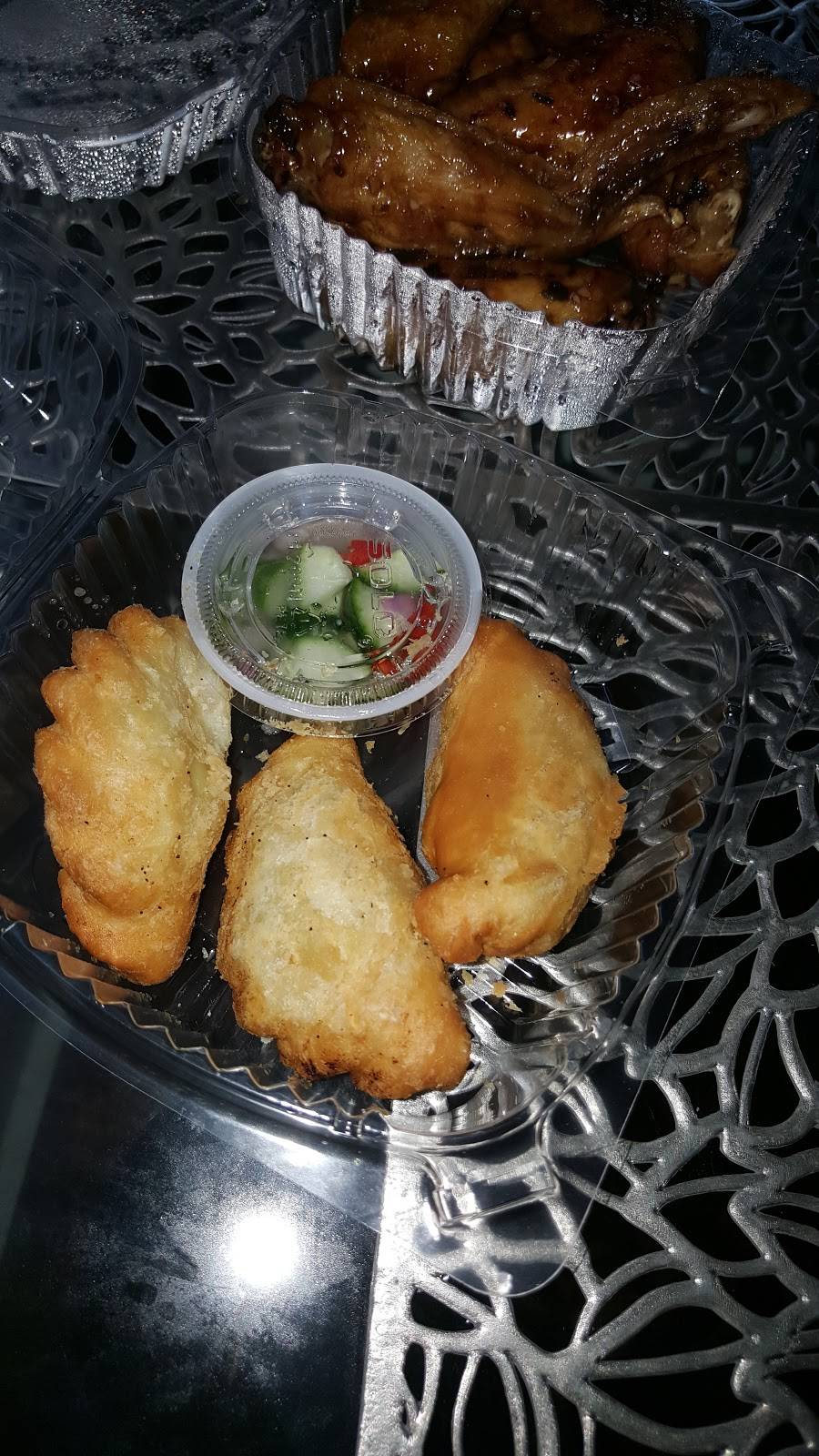 Thai Hut | restaurant | 541 Central Park Ave, Yonkers, NY 10704, USA | 9143387311 OR +1 914-338-7311