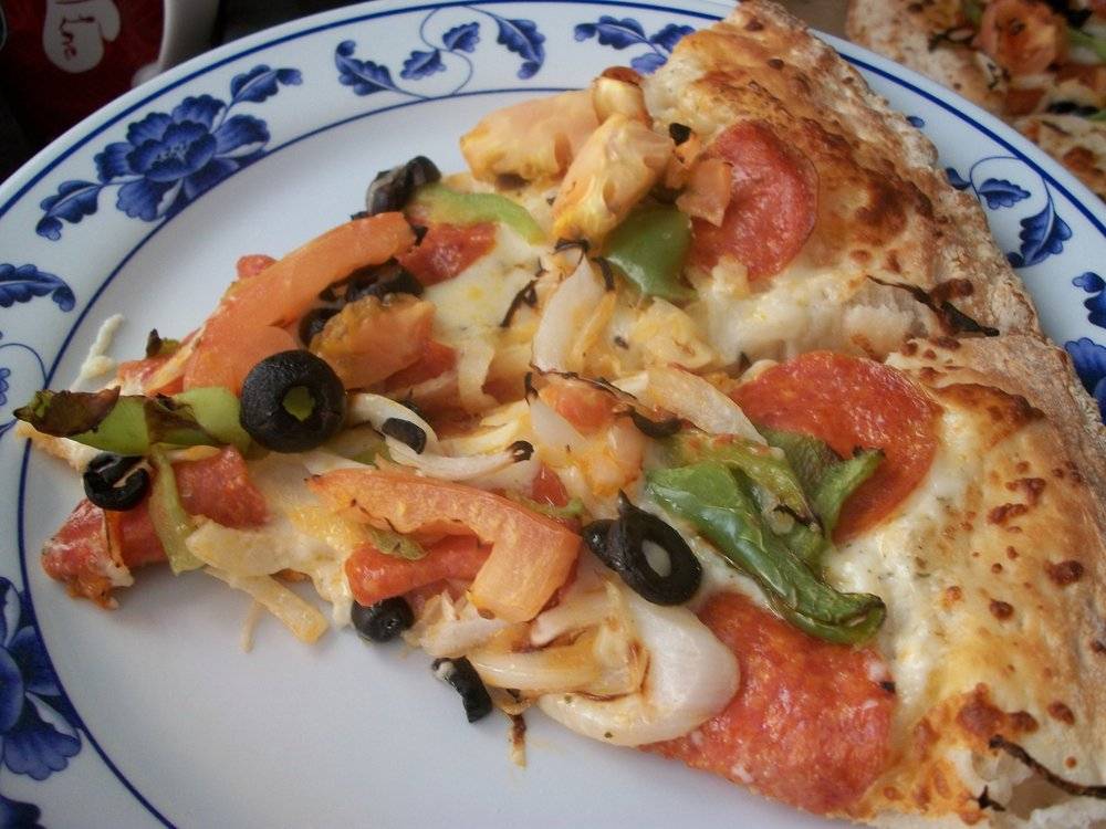 Red Runner Pizza | restaurant | 2210 El Camino Ave, Sacramento, CA 95821, USA | 9169223122 OR +1 916-922-3122