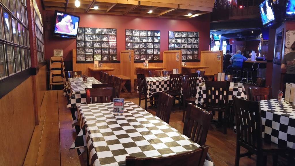 Nitty Gritty-Middleton | restaurant | 1021 N Gammon Rd, Middleton, WI 53562, USA | 6088336489 OR +1 608-833-6489