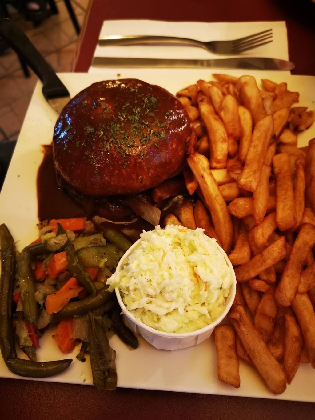 Restaurant Lachapelle | restaurant | 454 Route 105, Kazabazua, QC J0X 1X0, Canada | 8194675568 OR +1 819-467-5568