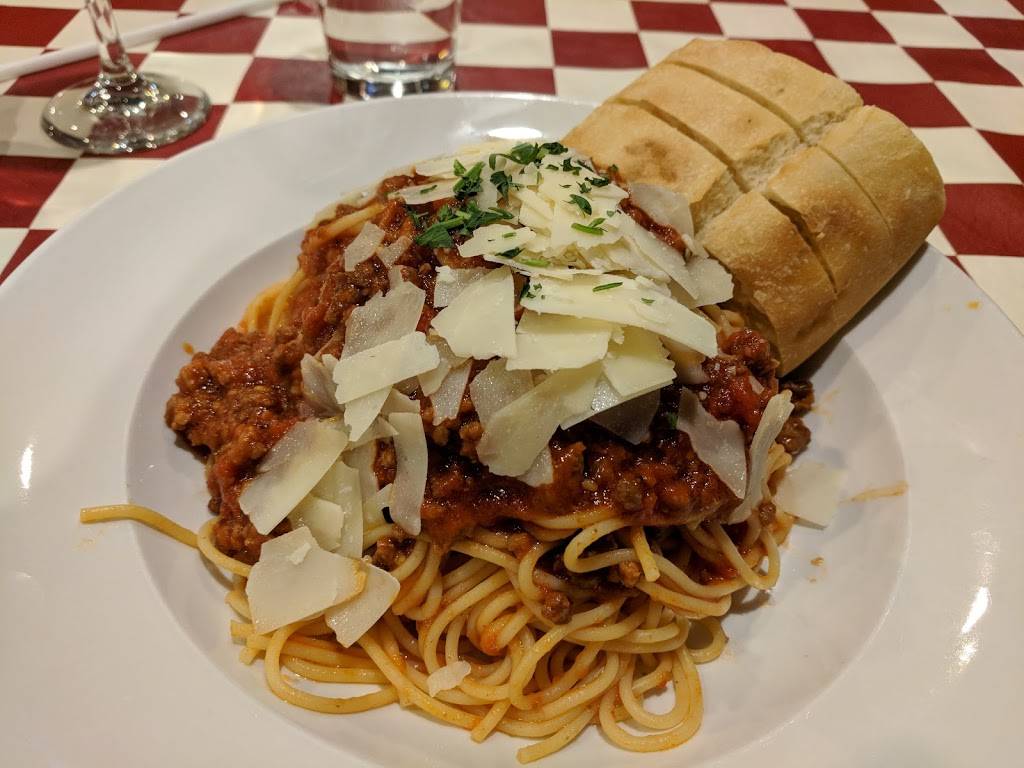 Giordanos | restaurant | 6836 N Sheridan Rd, Chicago, IL 60626, USA | 7732621313 OR +1 773-262-1313