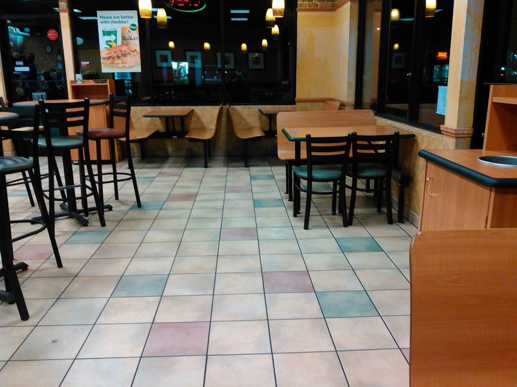 Subway Restaurants | restaurant | 508 S Broadway St Hwy 174, Joshua, TX 76058, USA | 8175177827 OR +1 817-517-7827