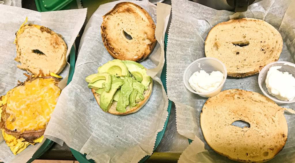 Papa Pineapples Restaurant Ocala | restaurant | 3233 SE Maricamp Rd #605, Ocala, FL 34471, USA | 3524215466 OR +1 352-421-5466