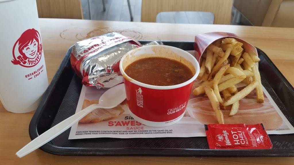 Wendys | restaurant | 14602 Perthshire Rd, Houston, TX 77079, USA | 8324313607 OR +1 832-431-3607