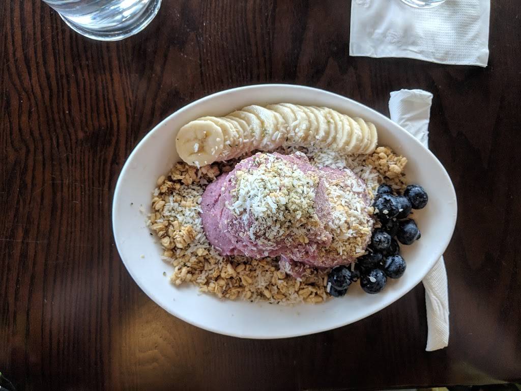 Fruits & Roots | restaurant | 710 S Colorado Ave, Stuart, FL 34994, USA | 7726786627 OR +1 772-678-6627