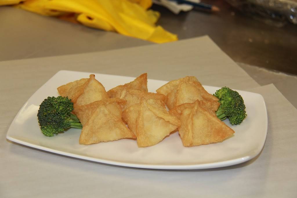 Tai Yin Palace | restaurant | 11925 Tecumseh Rd E, Windsor, ON N8N 1L8, Canada | 5197358810 OR +1 519-735-8810