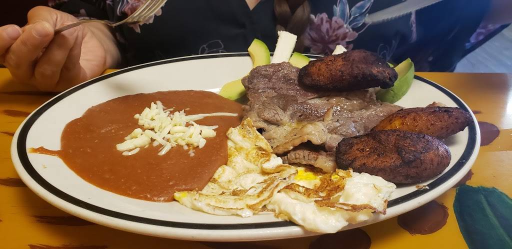 La Laguna | restaurant | 2801 Fort Campbell Blvd, Clarksville, TN 37042, USA | 9314312407 OR +1 931-431-2407