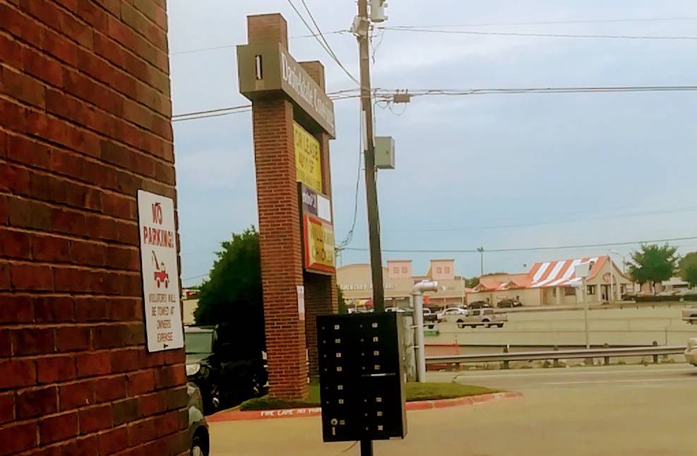 Williams Chicken | restaurant | 450 E Hwy 67 # A, Duncanville, TX 75137, USA | 9722969890 OR +1 972-296-9890