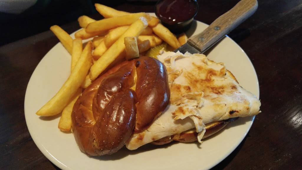 Bennigans | restaurant | 405 N Midland Ave, Saddle Brook, NJ 07663, USA | 2017966465 OR +1 201-796-6465