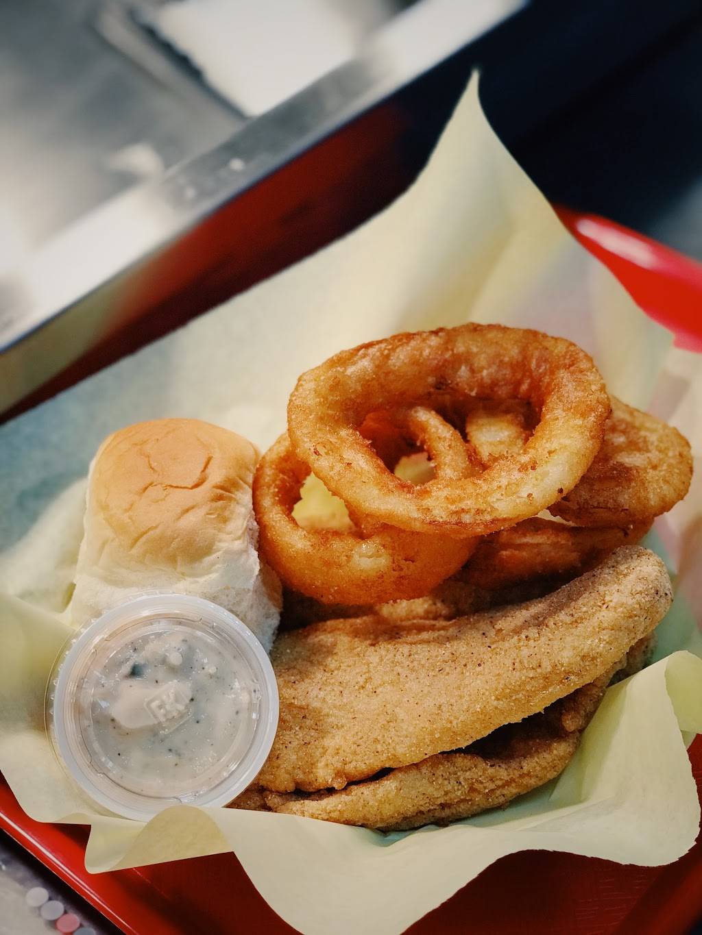 Louisiana Famous Fried Chicken North Dallas | restaurant | 17610 Midway Rd #108, Dallas, TX 75287, USA | 4698026031 OR +1 469-802-6031