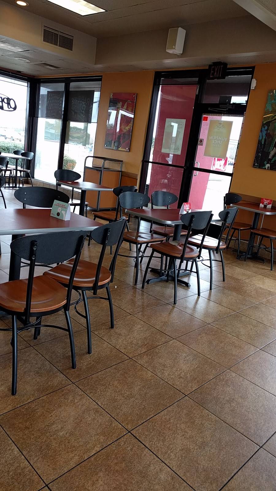 Jack in the Box | restaurant | 104 S Loop 288, Denton, TX 76209, USA | 9405666721 OR +1 940-566-6721