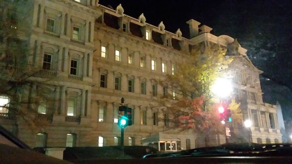 Western Market | restaurant | 2000 Pennsylvania Avenue NW #3500, Washington, DC 20006, USA | 2024520924 OR +1 202-452-0924