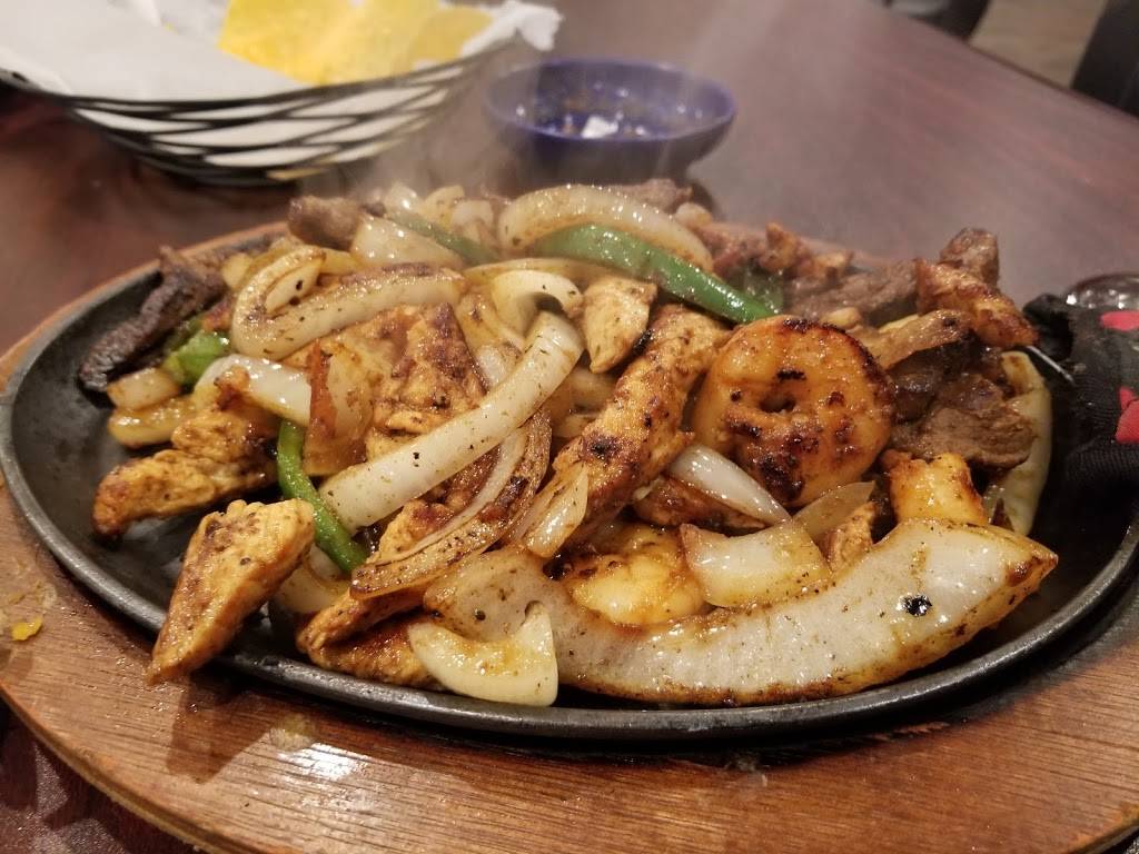 Armandos Mexican Bar and Grill | restaurant | 203 Ohio Ave N, Live Oak, FL 32064, USA | 3862190623 OR +1 386-219-0623