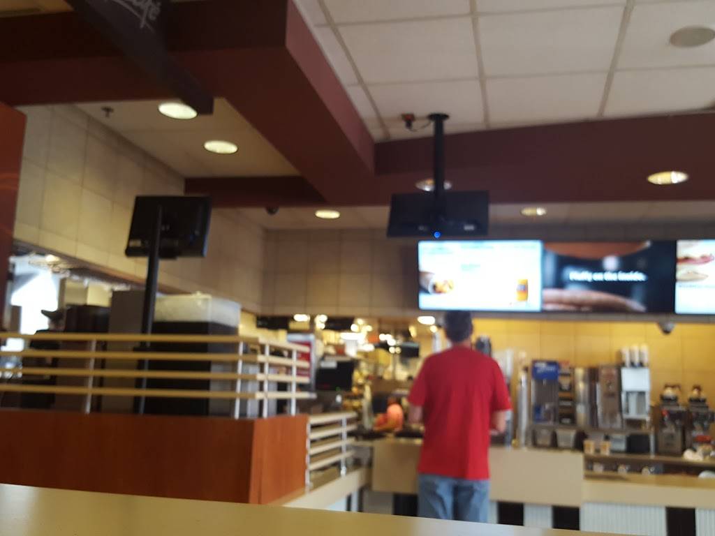 McDonalds | cafe | 7679 Doc Dr, West Chester Township, OH 45069, USA | 5137770008 OR +1 513-777-0008