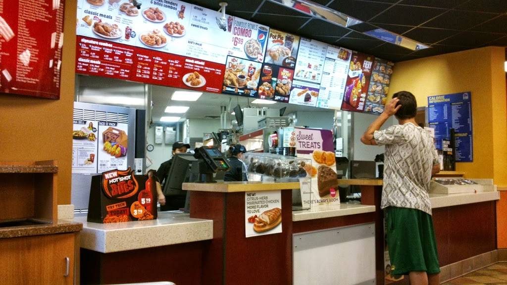 KFC | restaurant | 210 W Mercer St, Seattle, WA 98119, USA | 2062837575 OR +1 206-283-7575