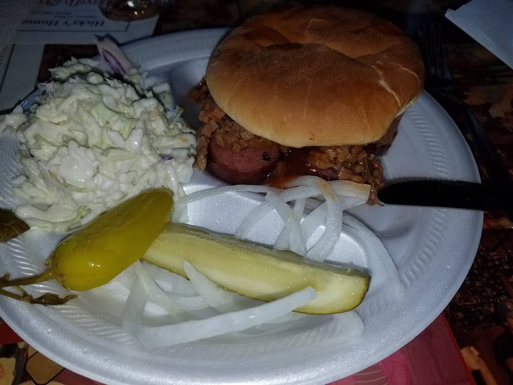 Hickry House | restaurant | 1505 Memorial Dr, Marietta, OK 73448, USA | 5802763269 OR +1 580-276-3269