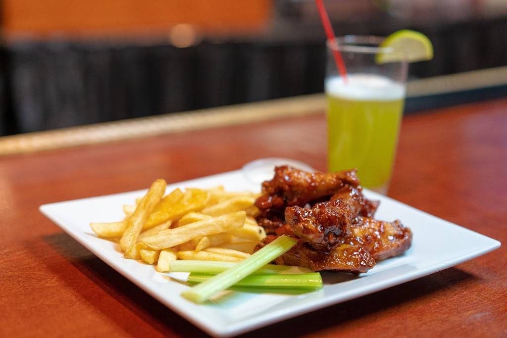 Chucktown Bar & Grill | restaurant | Savannah Hwy 2467 Unit 5E, Charleston, SC 29414, USA | 8438725668 OR +1 843-872-5668