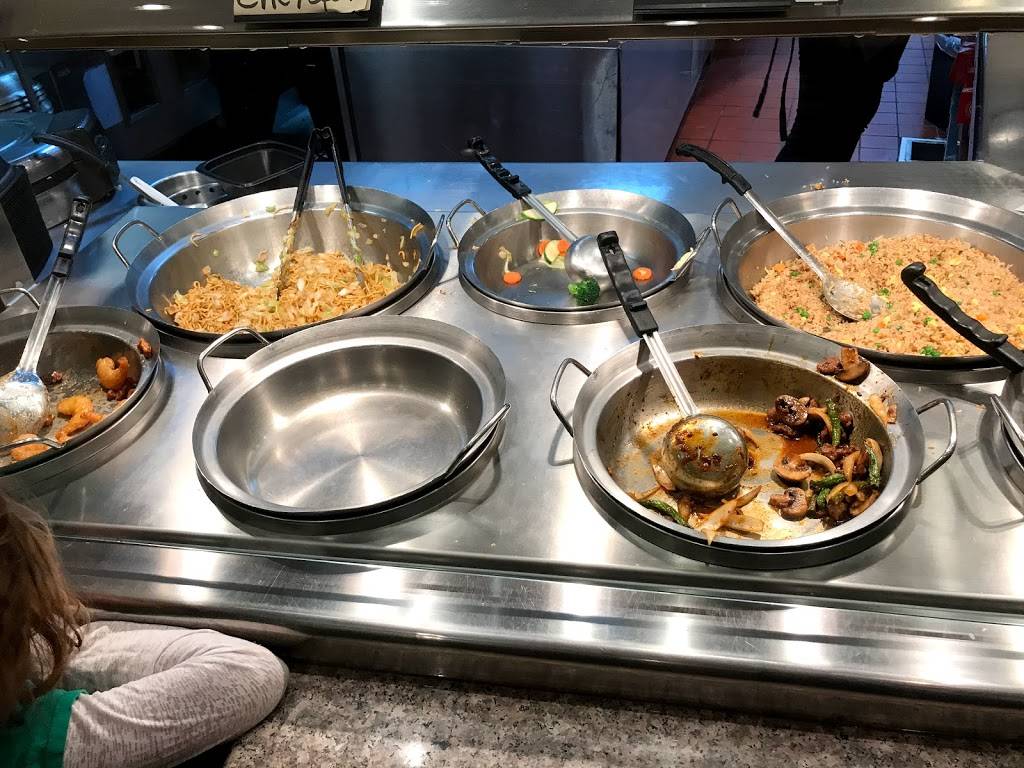 Panda Express | meal takeaway | 3765 S Gilbert Rd, Gilbert, AZ 85296, USA | 4808211136 OR +1 480-821-1136