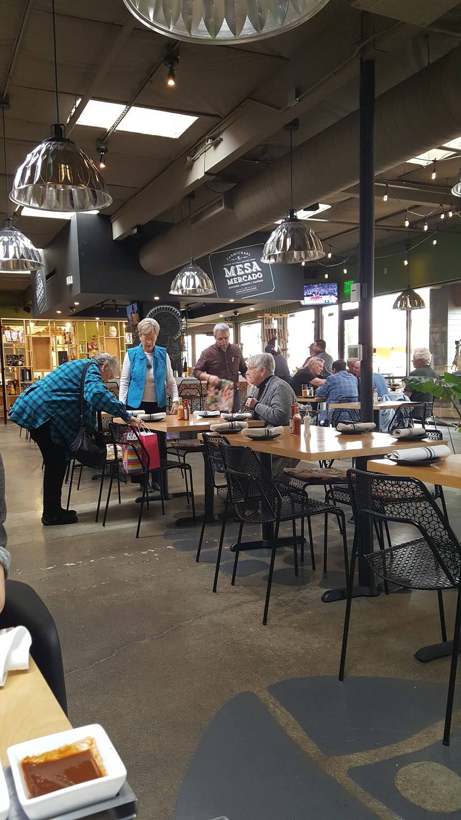 Mesa Mercado | restaurant | 6241 Fair Oaks Blvd, Carmichael, CA 95608, USA | 9162834081 OR +1 916-283-4081