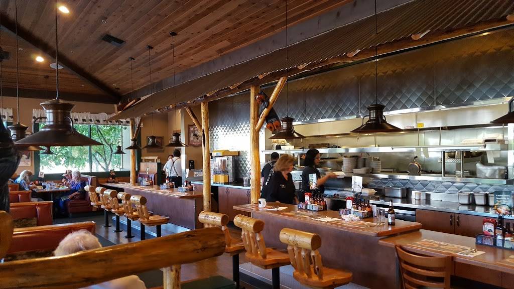 Black Bear Diner | restaurant | 2700 El Centro Rd, Sacramento, CA 95833, USA | 9166412327 OR +1 916-641-2327