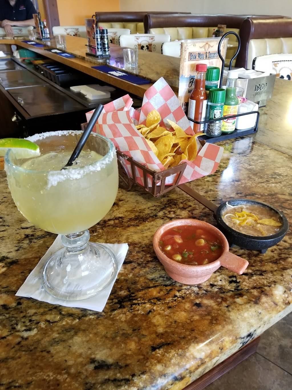 Hacienda Mexican Restaurant & Bar | restaurant | 14820 S Military Trail, Delray Beach, FL 33445, USA | 5615625151 OR +1 561-562-5151