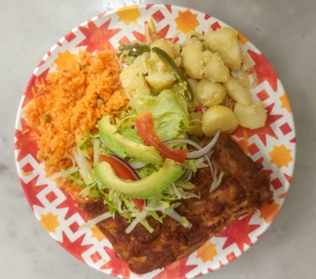 Crazy Chicken | restaurant | 29 Talbot St E, Leamington, ON N8H 1L1, Canada | 5199914045 OR +1 519-991-4045