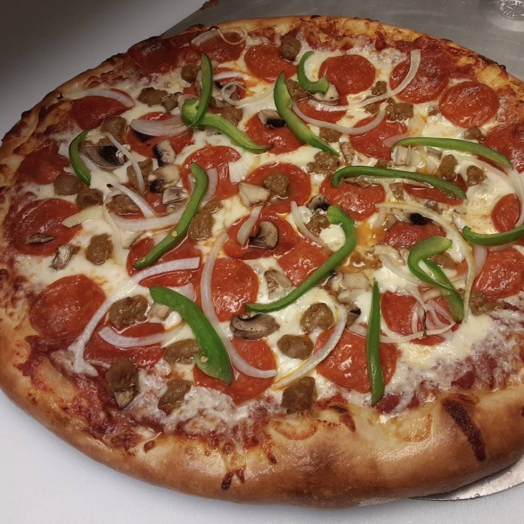 Patricios pizza and more | restaurant | 703 Eastwood Dr, Mahomet, IL 61853, USA | 2175900786 OR +1 217-590-0786