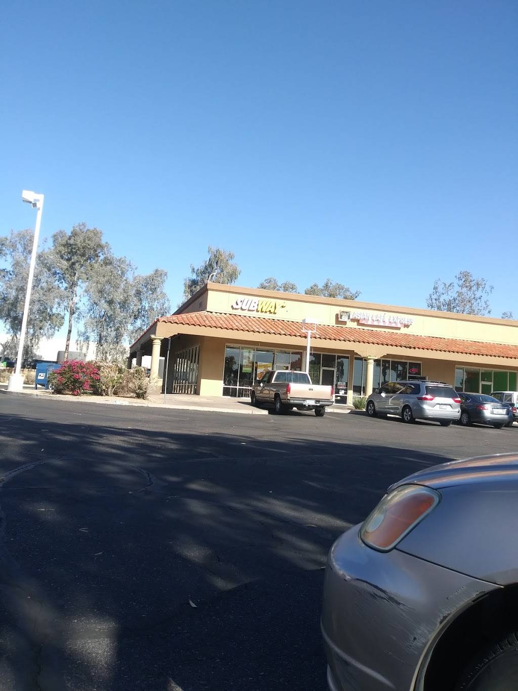 Subway | restaurant | Main Street Marketplace, 1911 W Main St #1, Mesa, AZ 85201, USA | 4809641901 OR +1 480-964-1901