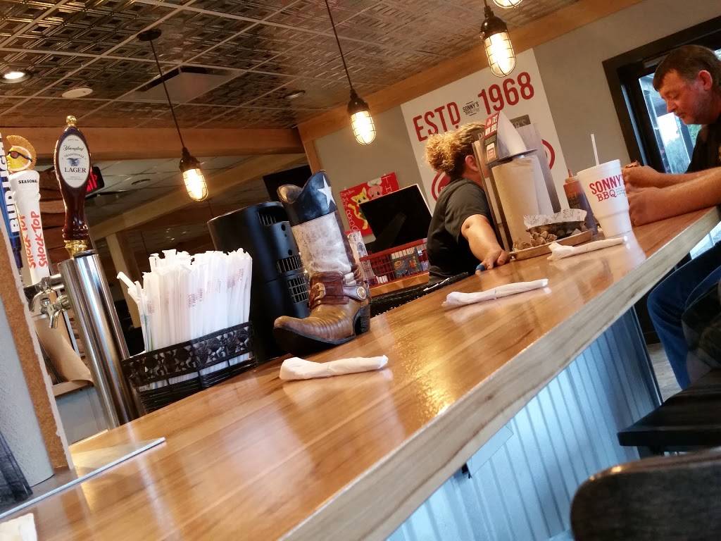 Sonnys BBQ | restaurant | 5910 Florida Ave S, Lakeland, FL 33813, USA | 8636462990 OR +1 863-646-2990