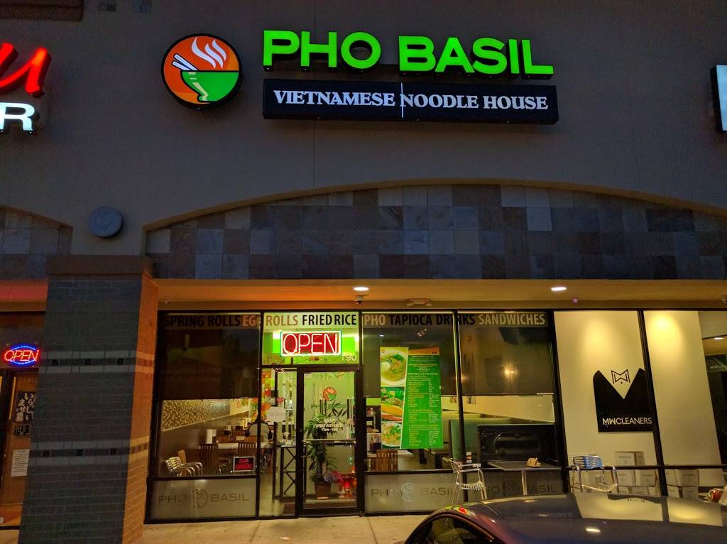 Pho Basil | restaurant | 1531 Eldridge Pkwy, Houston, TX 77077, USA | 2814936100 OR +1 281-493-6100