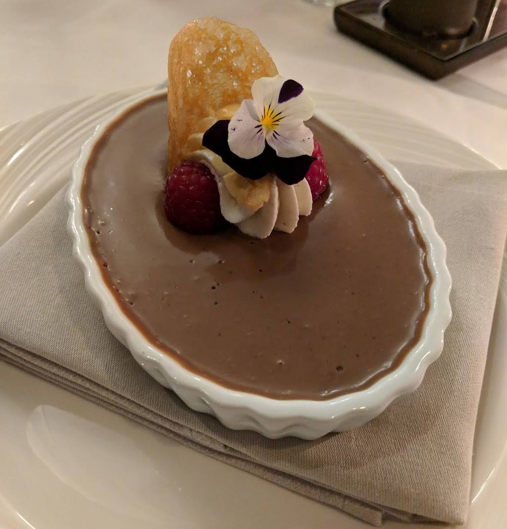 Steakhouse 55 | restaurant | 1150 W Magic Way, Anaheim, CA 92802, USA | 7147786600 OR +1 714-778-6600