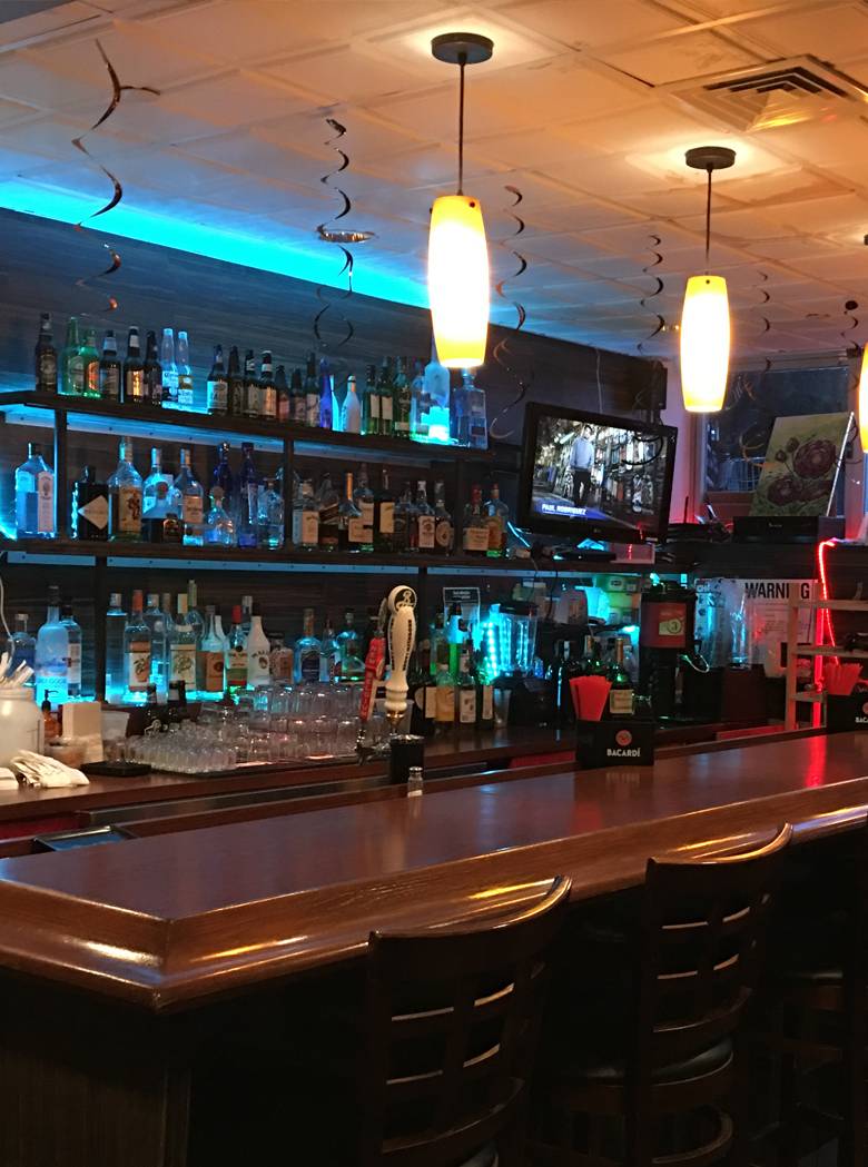 Clear Lake | restaurant | 44-29 9th St, Long Island City, NY 11101, USA | 7189061906 OR +1 718-906-1906