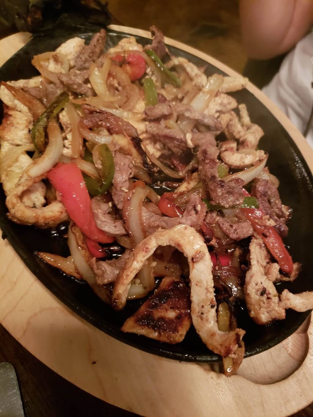 Main Street Grille | restaurant | 216 W Main St, Wauchula, FL 33873, USA | 8637736246 OR +1 863-773-6246