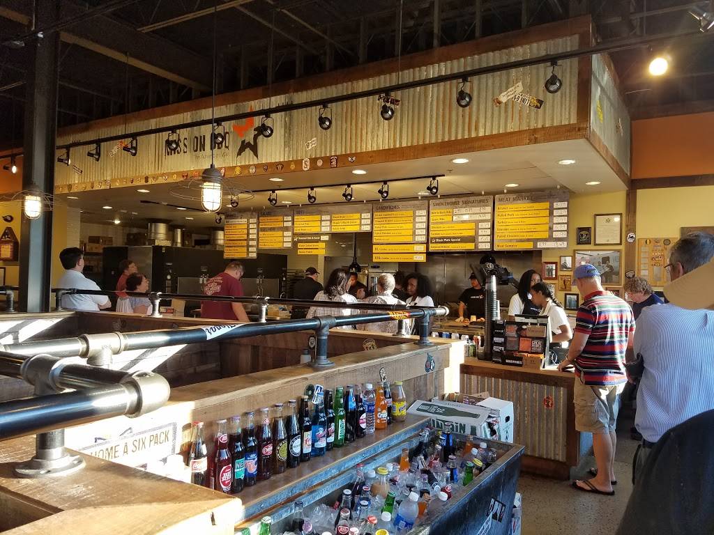 MISSION BBQ | restaurant | 885 Rockville Pike, Rockville, MD 20852, USA | 3014445574 OR +1 301-444-5574