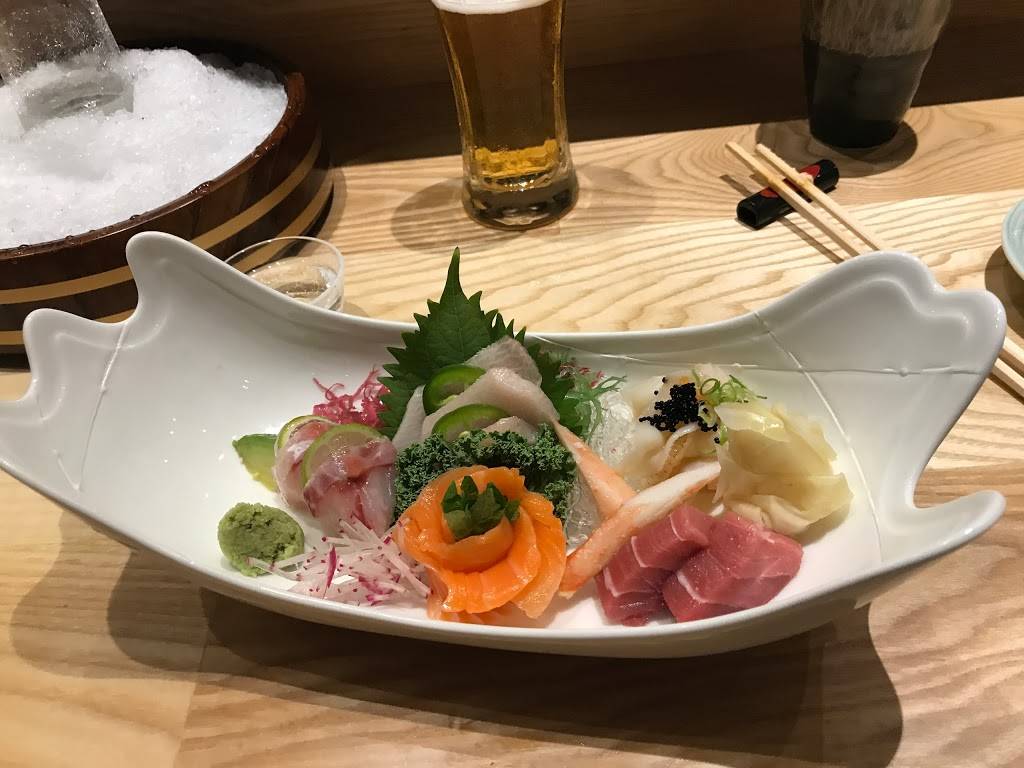 Aoi Japanese Restaurant & Bar | restaurant | 120 S Wood Ave, Iselin, NJ 08830, USA | 7326357146 OR +1 732-635-7146