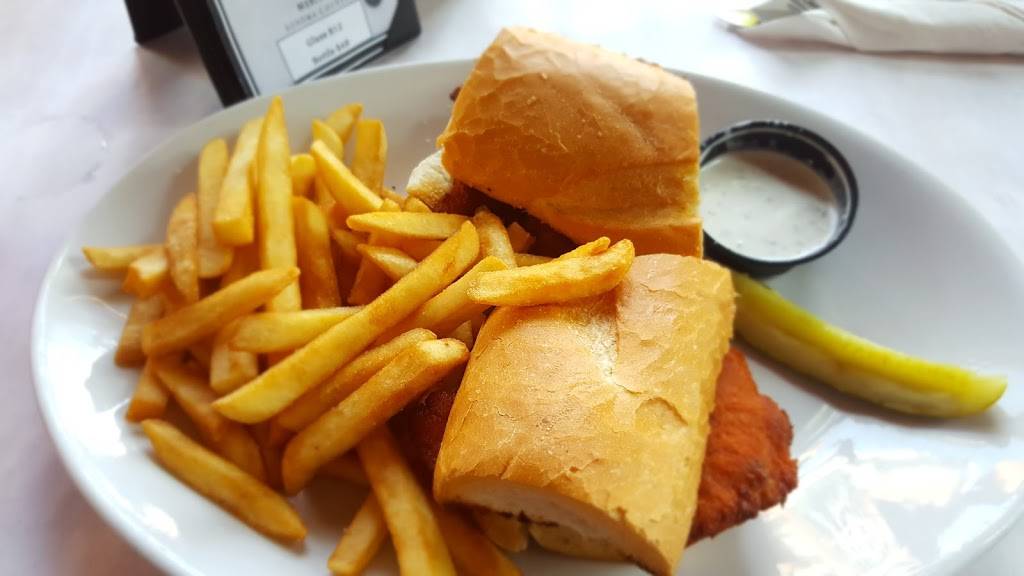 Pizanos Pizza & Pasta | restaurant | 2106 S Indiana Ave, Chicago, IL 60616, USA | 3128420777 OR +1 312-842-0777