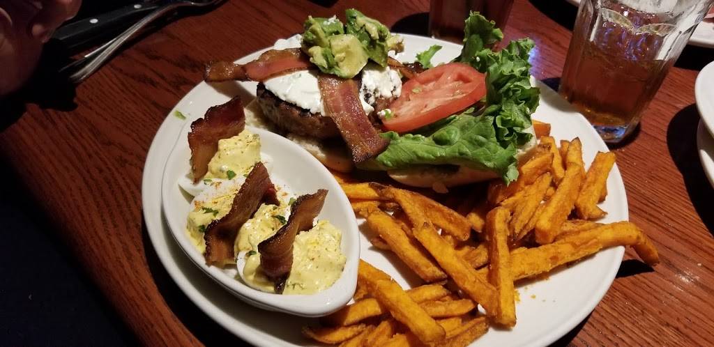 The Chop House | restaurant | 1649 Parkway, Sevierville, TN 37862, USA | 8657741991 OR +1 865-774-1991