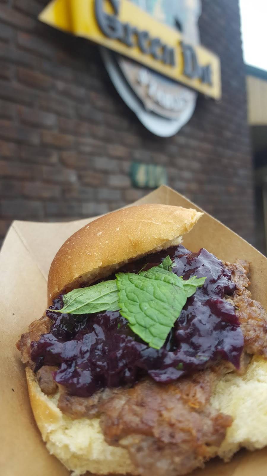 Green Dot Stables | restaurant | 410 S Clippert St, Lansing, MI 48912, USA | 5175744214 OR +1 517-574-4214