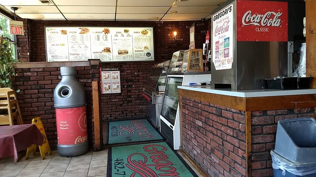 Gregorios Pizza | restaurant | 1313 Goodman St N, Rochester, NY 14609, USA | 5854827110 OR +1 585-482-7110